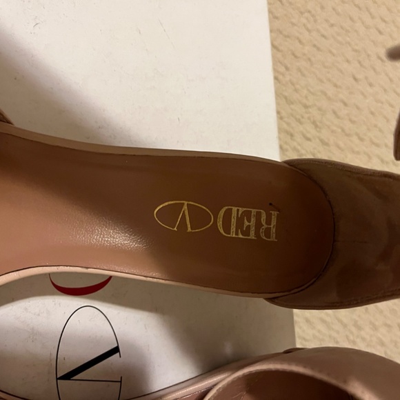 RED Valentino - Picture 2 of 5